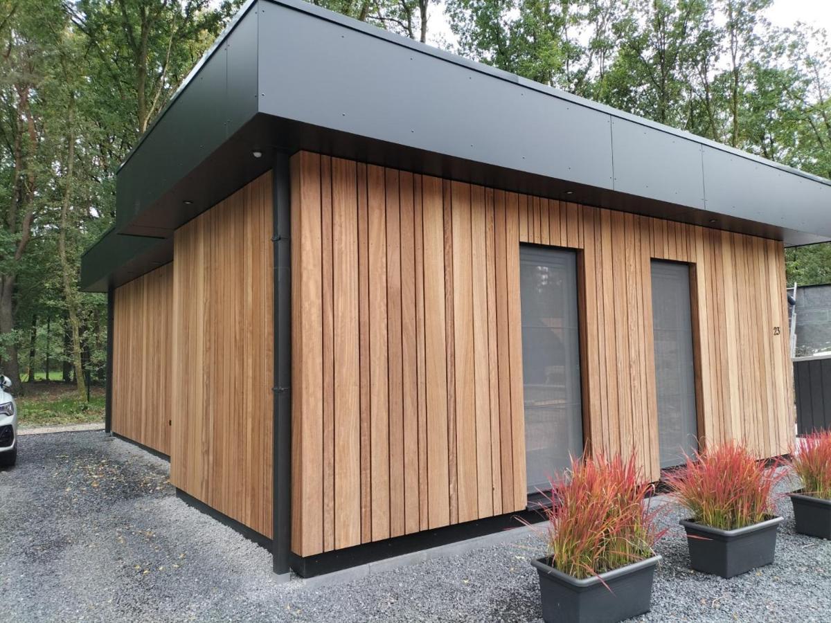 Theressa - Free Wifi En Netflix Zutendaal Exteriör bild