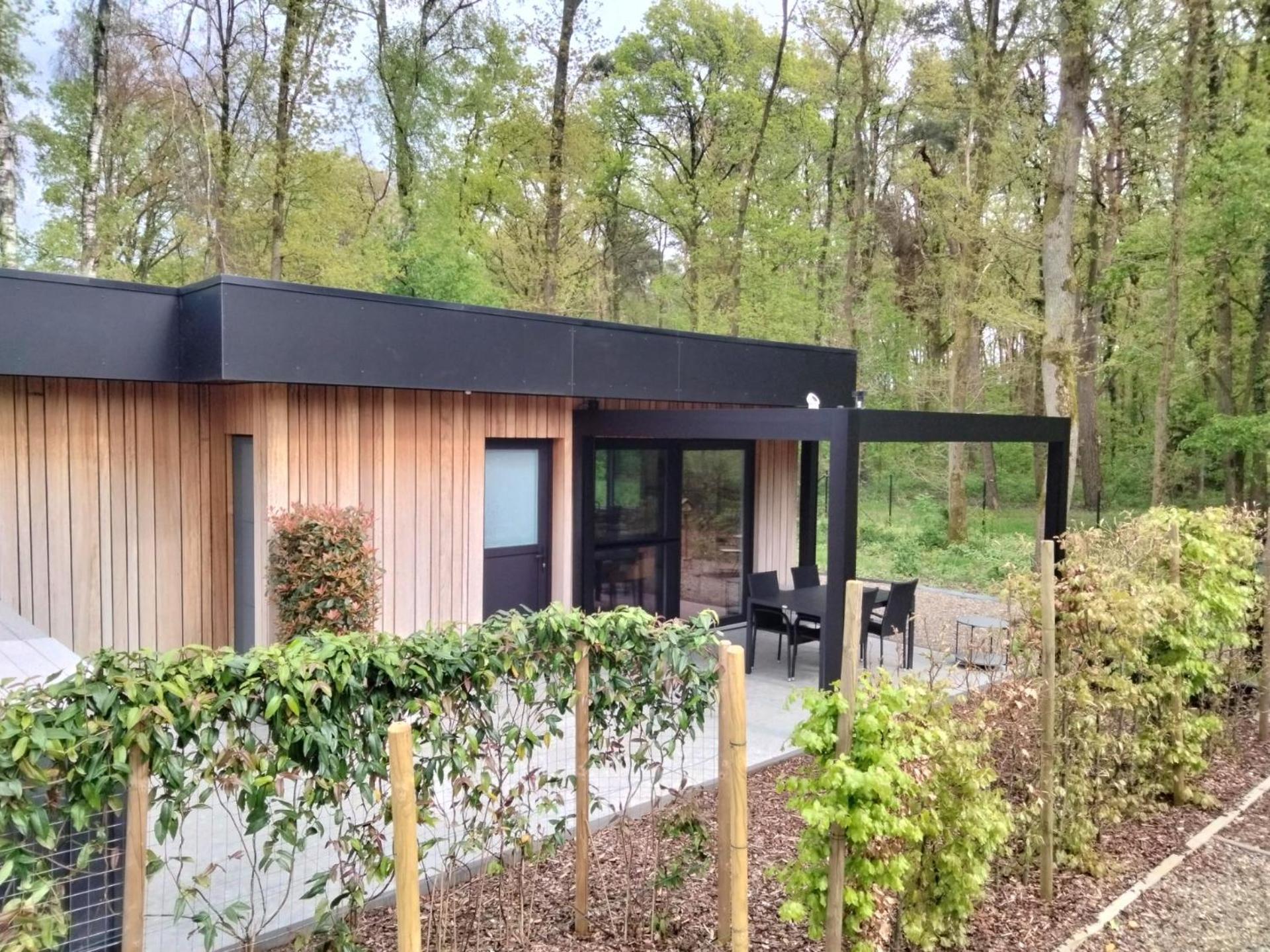 Theressa - Free Wifi En Netflix Zutendaal Exteriör bild