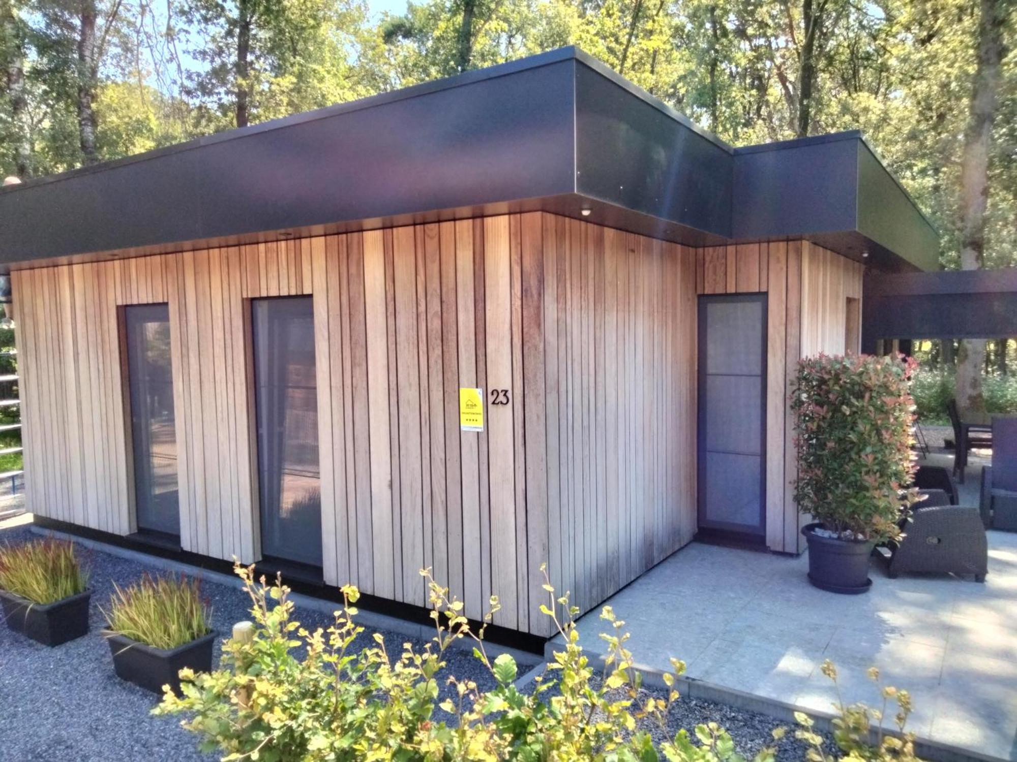 Theressa - Free Wifi En Netflix Zutendaal Exteriör bild